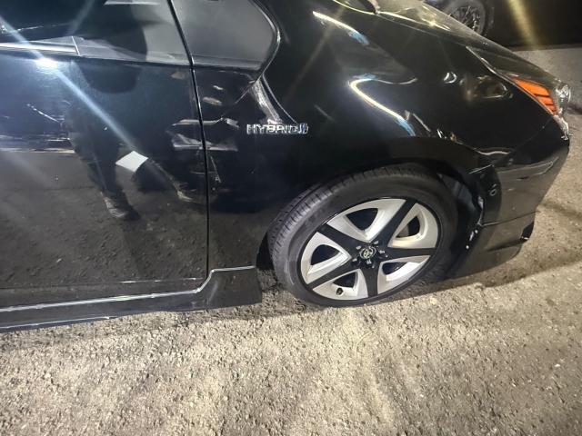 トヨタ　50プリウス　17inツーリングアルミホイール　交換　ZVW51【岡山県岡山市　東区・中区・北区・赤磐市・瀬戸内市で持込でのタイヤ交換・ドライブレコーダー・ナビ等のパーツ取付・カスタムの事ならエヌアンドエスオートへお任せ】下さい！】