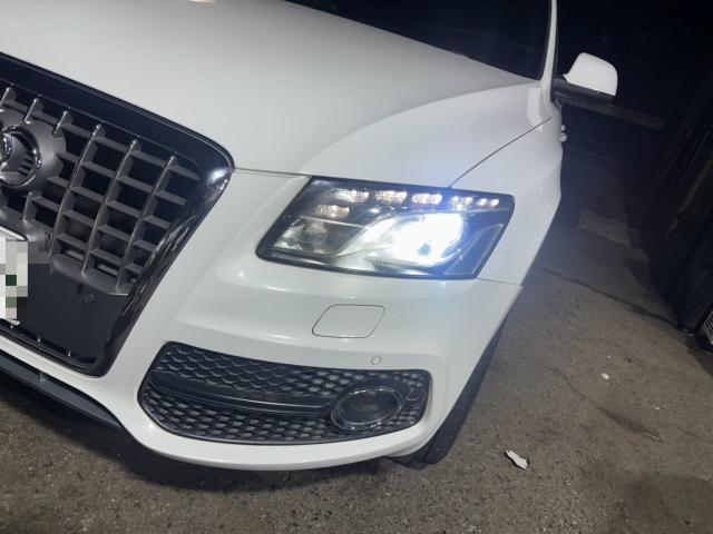 アウディ　Ｑ５　ライト・ウィンカー類交換　8RCDNF【岡山県岡山市　東区・中区・北区・赤磐市・瀬戸内市で持込でのタイヤ交換・ドライブレコーダー・ナビ等のパーツ取付・カスタムの事ならエヌアンドエスオートへお任せ】下さい！】