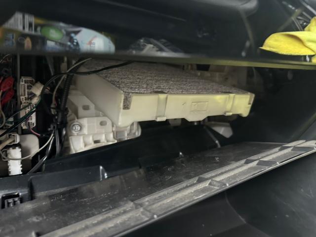 トヨタ　50プリウス　納車前点検　ZVW55【岡山県岡山市　東区・中区・北区・赤磐市・瀬戸内市で持込でのタイヤ交換・ドライブレコーダー・ナビ等のパーツ取付・カスタムの事ならエヌアンドエスオートへお任せ】下さい！】