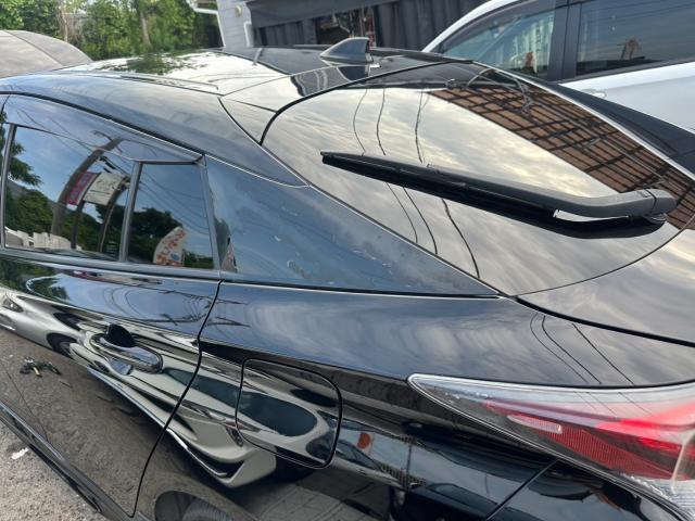 トヨタ　50プリウス 　Cピラーカバー 交換　ZVW55【岡山県岡山市　東区・中区・北区・赤磐市・瀬戸内市で持込でのタイヤ交換・ドライブレコーダー・ナビ等のパーツ取付・カスタムの事ならエヌアンドエスオートへお任せ】下さい！】