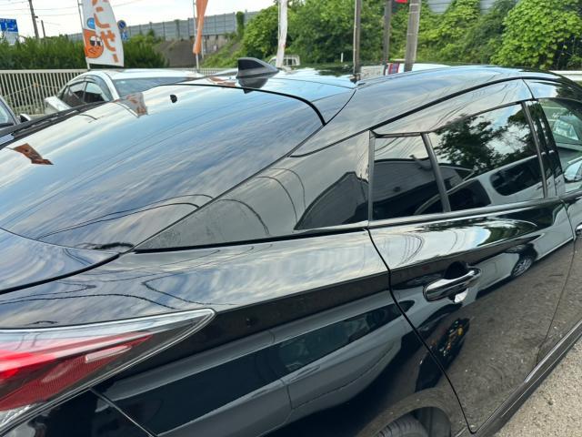 トヨタ　50プリウス 　Cピラーカバー 交換　ZVW55【岡山県岡山市　東区・中区・北区・赤磐市・瀬戸内市で持込でのタイヤ交換・ドライブレコーダー・ナビ等のパーツ取付・カスタムの事ならエヌアンドエスオートへお任せ】下さい！】