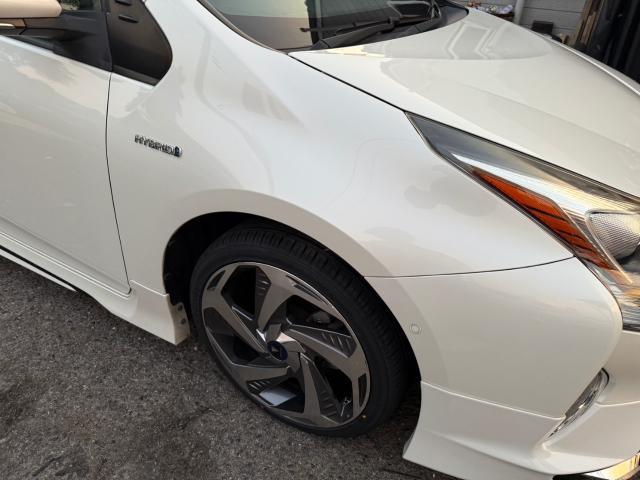 トヨタ　50プリウス 　右フロントタイヤ 1本　交換　ZVW51【岡山県岡山市　東区・中区・北区・赤磐市・瀬戸内市で持込でのタイヤ交換・ドライブレコーダー・ナビ等のパーツ取付・カスタムの事ならエヌアンドエスオートへお任せ】下さい！】