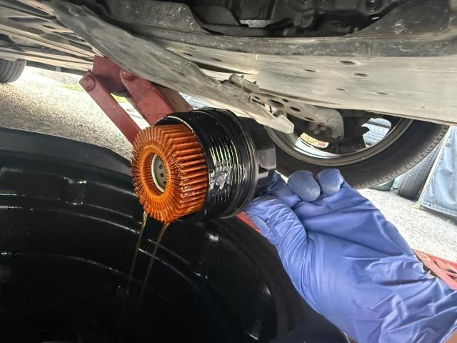 トヨタ　50プリウス　納車前点検　ZVW51【岡山県岡山市　東区・中区・北区・赤磐市・瀬戸内市で持込でのタイヤ交換・ドライブレコーダー・ナビ等のパーツ取付・カスタムの事ならエヌアンドエスオートへお任せ】下さい！】