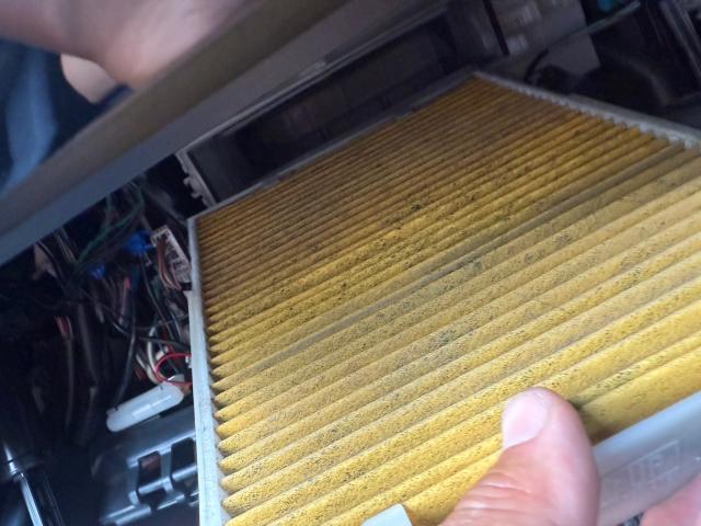 トヨタ　50プリウス　納車前点検　ZVW51【岡山県岡山市　東区・中区・北区・赤磐市・瀬戸内市で持込でのタイヤ交換・ドライブレコーダー・ナビ等のパーツ取付・カスタムの事ならエヌアンドエスオートへお任せ】下さい！】