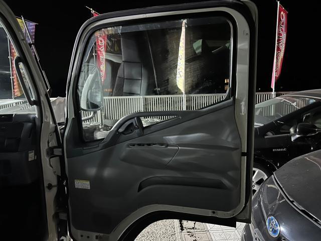 三菱ふそう　キャンター　電装系　部品交換　FE70EB【岡山県岡山市　東区・中区・北区・赤磐市・瀬戸内市で持込でのタイヤ交換・ドライブレコーダー・ナビ等のパーツ取付・カスタムの事ならエヌアンドエスオートへお任せ】下さい！】