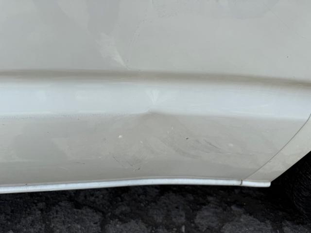 トヨタ　ヴォクシー　板金塗装・外装補修　AZR60G【岡山県岡山市　東区・中区・北区・赤磐市・瀬戸内市で持込でのタイヤ交換・ドライブレコーダー・ナビ等のパーツ取付・カスタムの事ならエヌアンドエスオートへお任せ】下さい！】