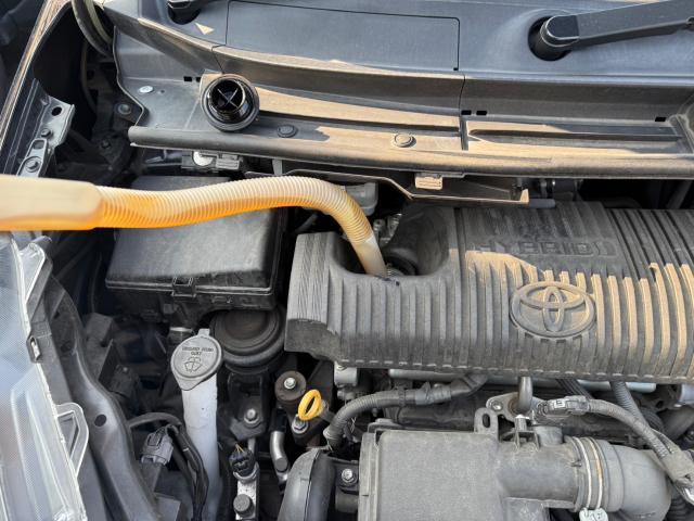 トヨタ　シエンタ　オイル　エレメント　交換　NHP170G【岡山県岡山市　東区・中区・北区・赤磐市・瀬戸内市で持込でのタイヤ交換・ドライブレコーダー・ナビ等のパーツ取付・カスタムの事ならエヌアンドエスオートへお任せ】下さい！】