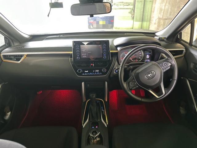 トヨタ　カローラクロス　アンビエントライト　取付　ZSG10【岡山県岡山市　東区・中区・北区・赤磐市・瀬戸内市で持込でのタイヤ交換・ドライブレコーダー・ナビ等のパーツ取付・カスタムの事ならエヌアンドエスオートへお任せ下さい！】