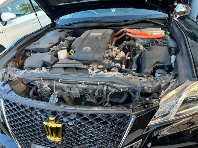 トヨタ　クラウンハイブリッド　LEDフォグランプ　強化ハーネス　取付【岡山県岡山市　東区・中区・北区・赤磐市・瀬戸内市で持込でのタイヤ交換・ドライブレコーダー・ナビ等のパーツ取付・カスタムの事ならエヌアンドエスオートへお任せ】下さい！】