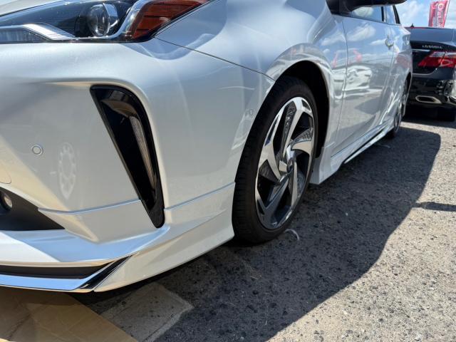 トヨタ　50プリウス 　モデリスタエアロ　バンパー　交換　ZVW51【岡山県岡山市　東区・中区・北区・赤磐市・瀬戸内市で持込でのタイヤ交換・ドライブレコーダー・ナビ等のパーツ取付・カスタムの事ならエヌアンドエスオートへお任せ】下さい！】