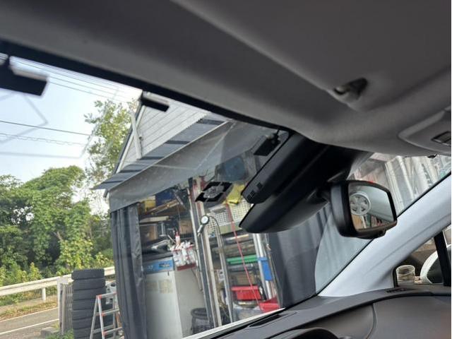 トヨタ　50プリウス　ドライブレコーダー 駐車監視付　ZVW51【岡山県岡山市　東区・中区・北区・赤磐市・瀬戸内市で持込でのタイヤ交換・ドライブレコーダー・ナビ等のパーツ取付・カスタムの事ならエヌアンドエスオートへお任せ下さい！】