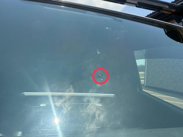 トヨタ　ハイエースバン　フロントガラスリペア　GDH201V【岡山県岡山市　東区・中区・北区・赤磐市・瀬戸内市で持込でのタイヤ交換・ドライブレコーダー・ナビ等のパーツ取付・カスタムの事ならエヌアンドエスオートへお任せ】下さい！】