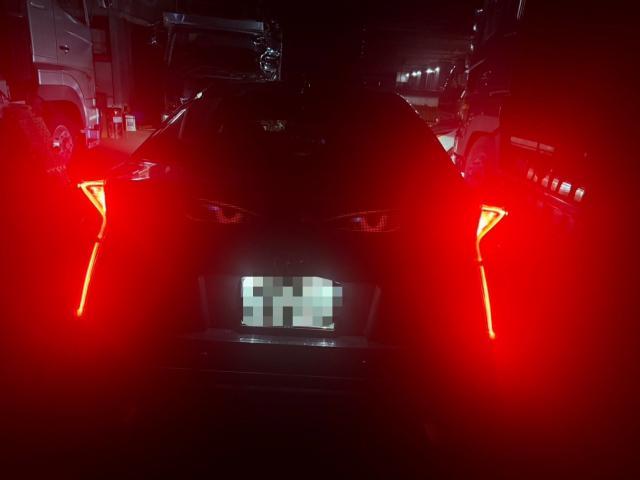 トヨタ　50プリウス 　デビルアイ取付　ZVW51【岡山県岡山市　東区・中区・北区・赤磐市・瀬戸内市で持込でのタイヤ交換・ドライブレコーダー・ナビ等のパーツ取付・カスタムの事ならエヌアンドエスオートへお任せ】下さい！】