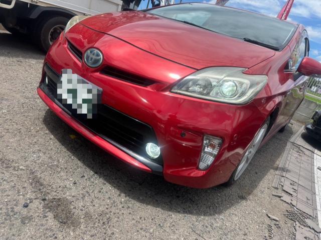 トヨタ　30プリウス 　LEDフォグランプ　交換　ZVW30【岡山県岡山市　東区・中区・北区・赤磐市・瀬戸内市で持込でのタイヤ交換・ドライブレコーダー・ナビ等のパーツ取付・カスタムの事ならエヌアンドエスオートへお任せ】下さい！】