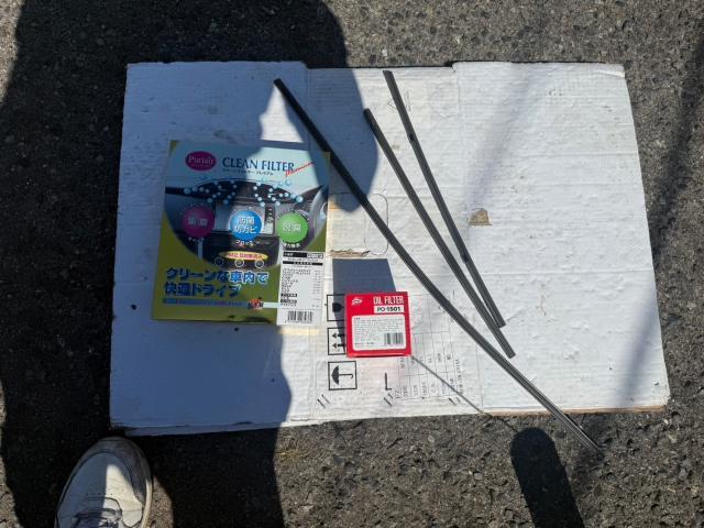 トヨタ　50プリウス　納車前点検　ZVW51【岡山県岡山市　東区・中区・北区・赤磐市・瀬戸内市で持込でのタイヤ交換・ドライブレコーダー・ナビ等のパーツ取付・カスタムの事ならエヌアンドエスオートへお任せ】下さい！】