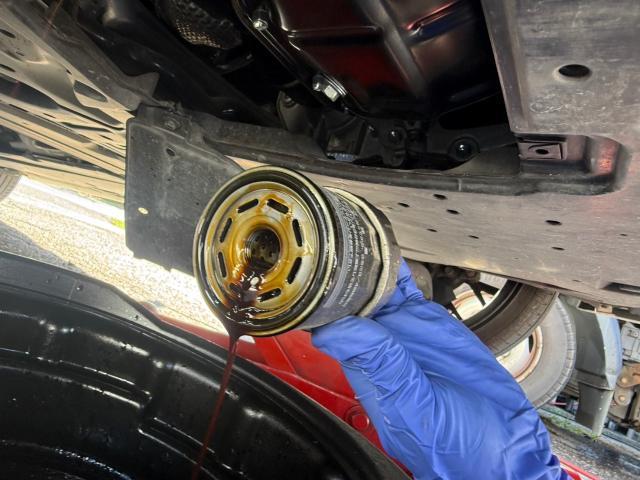 トヨタ　50プリウス　納車前点検　ZVW51【岡山県岡山市　東区・中区・北区・赤磐市・瀬戸内市で持込でのタイヤ交換・ドライブレコーダー・ナビ等のパーツ取付・カスタムの事ならエヌアンドエスオートへお任せ】下さい！】