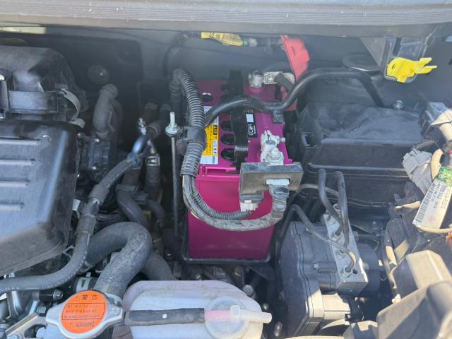 ダイハツ　ムーヴ　バッテリー交換　LA150S【岡山県岡山市　東区・中区・北区・赤磐市・瀬戸内市で持込でのタイヤ交換・ドライブレコーダー・ナビ等のパーツ取付・カスタムの事ならエヌアンドエスオートへお任せ下さい！】