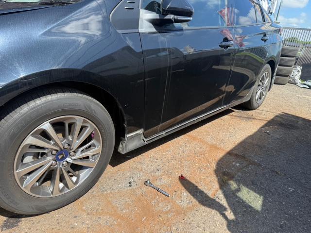 トヨタ　50プリウス 　フロントエアロ、左サイドステップ　交換【岡山県岡山市　東区・中区・北区・赤磐市・瀬戸内市で持込でのタイヤ交換・ドライブレコーダー・ナビ等のパーツ取付・カスタムの事ならエヌアンドエスオートへお任せ】下さい！】