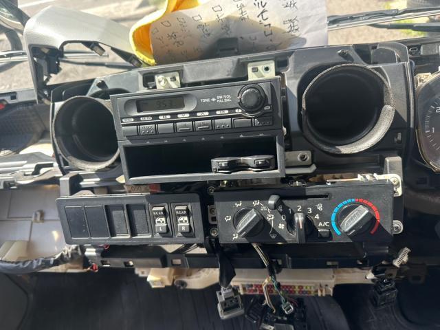 日野　デュトロ　ナビ、バックカメラ、ドラレコ　取付　ETC移設【岡山県岡山市　東区・中区・北区・赤磐市・瀬戸内市で持込でのタイヤ交換・ドライブレコーダー・ナビ等のパーツ取付・カスタムの事ならエヌアンドエスオートへお任せ下さい！】