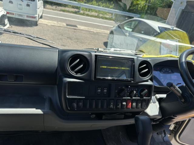 日野　デュトロ　ナビ、バックカメラ、ドラレコ　取付　ETC移設【岡山県岡山市　東区・中区・北区・赤磐市・瀬戸内市で持込でのタイヤ交換・ドライブレコーダー・ナビ等のパーツ取付・カスタムの事ならエヌアンドエスオートへお任せ下さい！】