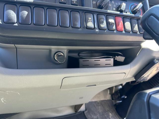 日野　デュトロ　ナビ、バックカメラ、ドラレコ　取付　ETC移設【岡山県岡山市　東区・中区・北区・赤磐市・瀬戸内市で持込でのタイヤ交換・ドライブレコーダー・ナビ等のパーツ取付・カスタムの事ならエヌアンドエスオートへお任せ下さい！】