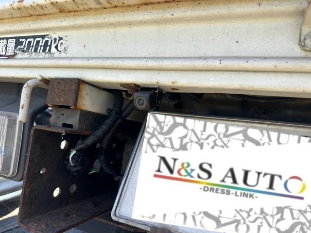 日野　デュトロ　ナビ、バックカメラ、ドラレコ　取付　ETC移設【岡山県岡山市　東区・中区・北区・赤磐市・瀬戸内市で持込でのタイヤ交換・ドライブレコーダー・ナビ等のパーツ取付・カスタムの事ならエヌアンドエスオートへお任せ下さい！】