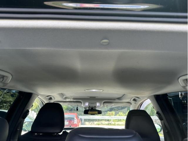 トヨタ　50プリウス　ルームクリーニング 天張り外し 掃除　ZVW51【岡山県岡山市　東区・中区・北区・赤磐市・瀬戸内市で持込でのタイヤ交換・ドライブレコーダー・ナビ等のパーツ取付・カスタムの事ならエヌアンドエスオートへお任せ】下さい！】