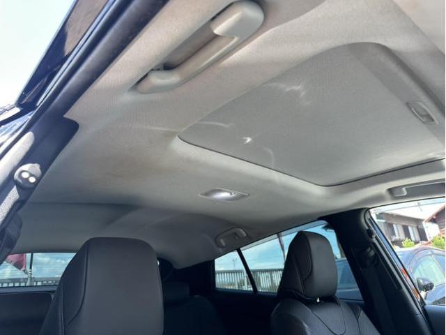 トヨタ　50プリウス　ルームクリーニング 天張り外し 掃除　ZVW51【岡山県岡山市　東区・中区・北区・赤磐市・瀬戸内市で持込でのタイヤ交換・ドライブレコーダー・ナビ等のパーツ取付・カスタムの事ならエヌアンドエスオートへお任せ】下さい！】