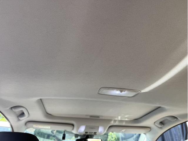 トヨタ　50プリウス　ルームクリーニング 天張り外し 掃除　ZVW51【岡山県岡山市　東区・中区・北区・赤磐市・瀬戸内市で持込でのタイヤ交換・ドライブレコーダー・ナビ等のパーツ取付・カスタムの事ならエヌアンドエスオートへお任せ】下さい！】