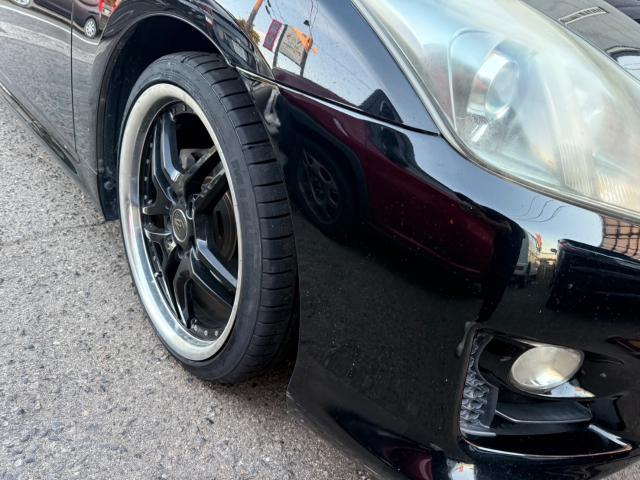 トヨタ　クラウン　フロントタイヤ2本 交換　GRS200【岡山県岡山市　東区・中区・北区・赤磐市・瀬戸内市で持込でのタイヤ交換・ドライブレコーダー・ナビ等のパーツ取付・カスタムの事ならエヌアンドエスオートへお任せ】下さい！】