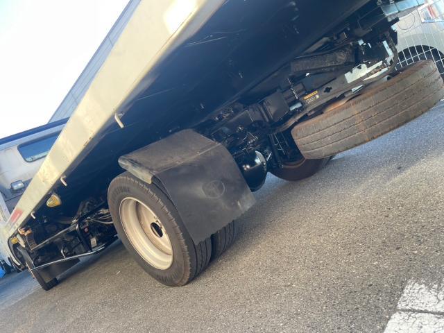 トヨタ　ダイナトラック　荷台　足回　塗装　点検、整備【岡山県岡山市　東区・中区・北区・赤磐市・瀬戸内市で持込でのタイヤ交換・ドライブレコーダー・ナビ等のパーツ取付・カスタムの事ならエヌアンドエスオートへお任せ】下さい！】