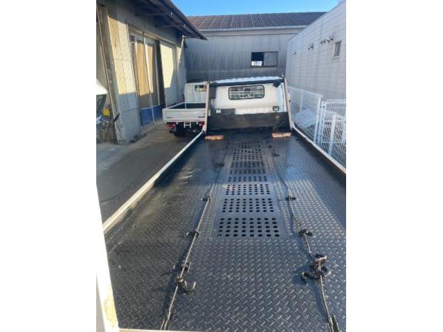 トヨタ　ダイナトラック　荷台　足回　塗装　点検、整備【岡山県岡山市　東区・中区・北区・赤磐市・瀬戸内市で持込でのタイヤ交換・ドライブレコーダー・ナビ等のパーツ取付・カスタムの事ならエヌアンドエスオートへお任せ】下さい！】