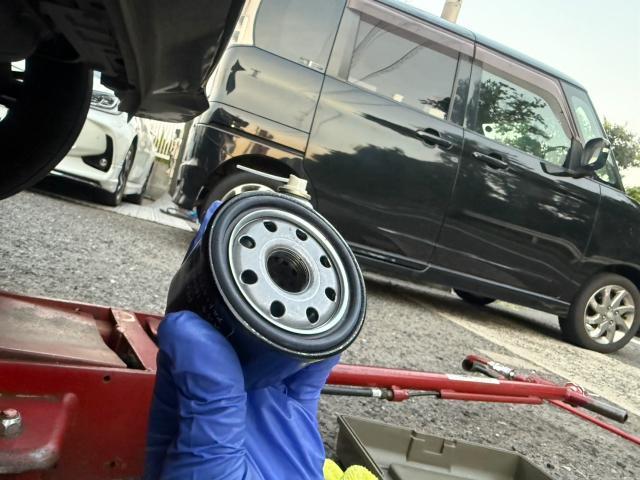 スズキ　スペーシアカスタム　オイル エレメント　交換　MK53S【岡山県岡山市　東区・中区・北区・赤磐市・瀬戸内市で持込でのタイヤ交換・ドライブレコーダー・ナビ等のパーツ取付・カスタムの事ならエヌアンドエスオートへお任せ下さい！】