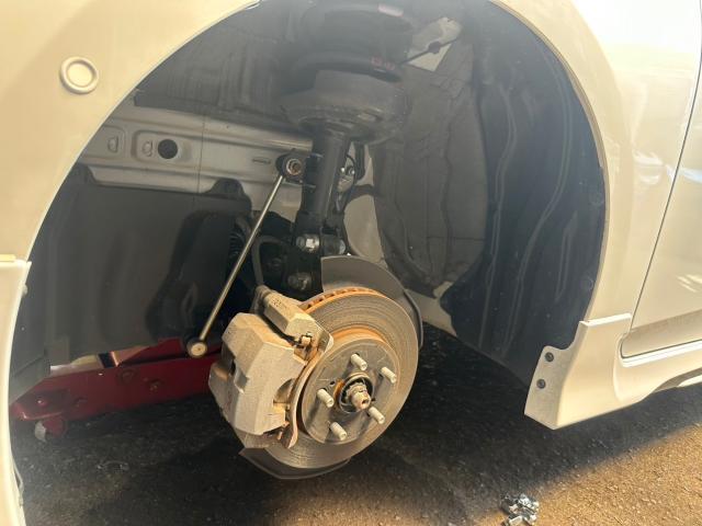 トヨタ　50プリウス 　TEIN車高調取り付け　ZVW51【岡山県岡山市　東区・中区・北区・赤磐市・瀬戸内市で持込でのタイヤ交換・ドライブレコーダー・ナビ等のパーツ取付・カスタムの事ならエヌアンドエスオートへお任せ】下さい！】