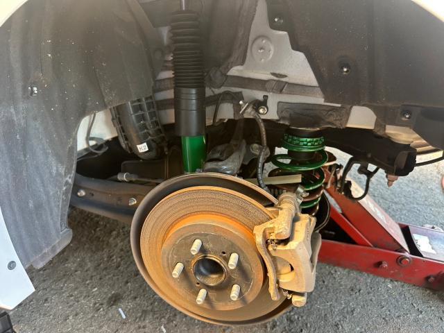 トヨタ　50プリウス 　TEIN車高調取り付け　ZVW51【岡山県岡山市　東区・中区・北区・赤磐市・瀬戸内市で持込でのタイヤ交換・ドライブレコーダー・ナビ等のパーツ取付・カスタムの事ならエヌアンドエスオートへお任せ】下さい！】