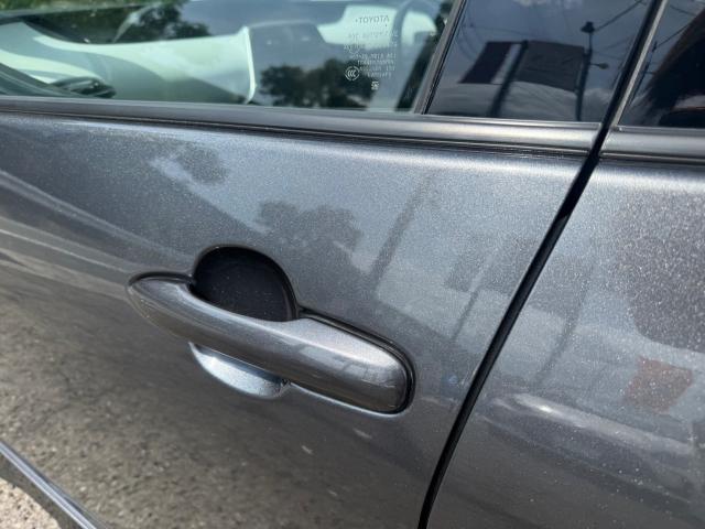 トヨタ　50プリウス 　デントリペア　ZVW51【岡山県岡山市　東区・中区・北区・赤磐市・瀬戸内市で持込でのタイヤ交換・ドライブレコーダー・ナビ等のパーツ取付・カスタムの事ならエヌアンドエスオートへお任せ】下さい！】