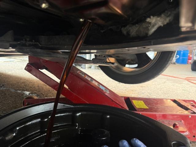 トヨタ　50プリウス 　オイル　エレメント　交換　ZVW51【岡山県岡山市　東区・中区・北区・赤磐市・瀬戸内市で持込でのタイヤ交換・ドライブレコーダー・ナビ等のパーツ取付・カスタムの事ならエヌアンドエスオートへお任せ】下さい！】