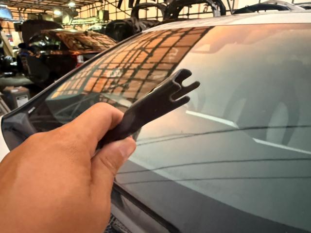 トヨタ　50プリウス　納車前点検　ZVW51【岡山県岡山市　東区・中区・北区・赤磐市・瀬戸内市で持込でのタイヤ交換・ドライブレコーダー・ナビ等のパーツ取付・カスタムの事ならエヌアンドエスオートへお任せ】下さい！】