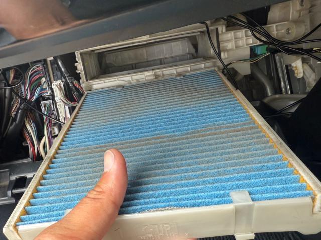 トヨタ　50プリウス　納車前点検　ZVW51【岡山県岡山市　東区・中区・北区・赤磐市・瀬戸内市で持込でのタイヤ交換・ドライブレコーダー・ナビ等のパーツ取付・カスタムの事ならエヌアンドエスオートへお任せ】下さい！】