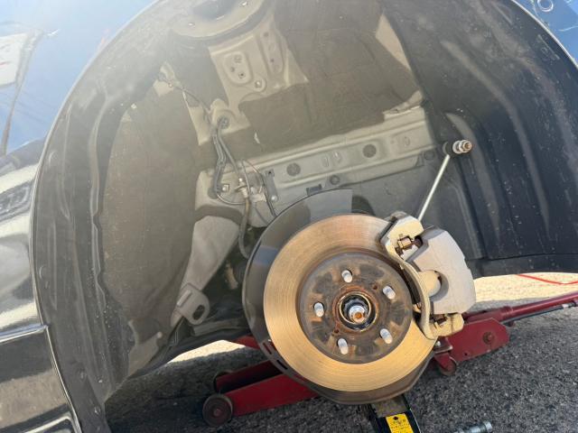 トヨタ　50プリウス 　右側サス新品交換　ZVW51【岡山県岡山市　東区・中区・北区・赤磐市・瀬戸内市で持込でのタイヤ交換・ドライブレコーダー・ナビ等のパーツ取付・カスタムの事ならエヌアンドエスオートへお任せ】下さい！】