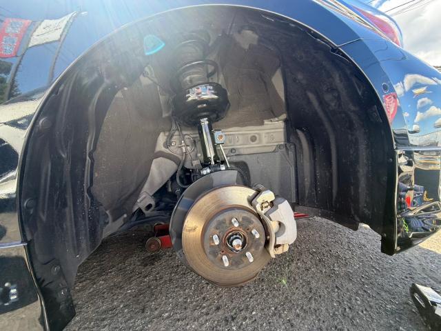 トヨタ　50プリウス 　右側サス新品交換　ZVW51【岡山県岡山市　東区・中区・北区・赤磐市・瀬戸内市で持込でのタイヤ交換・ドライブレコーダー・ナビ等のパーツ取付・カスタムの事ならエヌアンドエスオートへお任せ】下さい！】