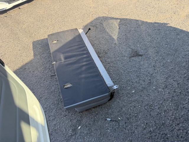 日野 デュトロ シートカバー 取付 XZU605M【岡山県岡山市 東区・中区・北区・赤磐市・瀬戸内市で持込でのタイヤ交換・ドライブレコーダー・ナビ等のパーツ取付・カスタムの事ならエヌアンドエスオートへお任せ】下さい!】