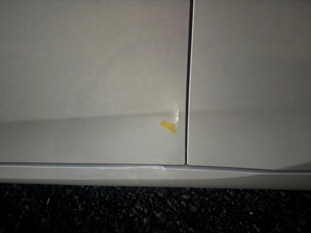 トヨタ 50プリウス  左 ドア・サイドステップ 板金修理 ZVW51【岡山県岡山市 東区・中区・北区・赤磐市・瀬戸内市で持込でのタイヤ交換・ドライブレコーダー・ナビ等のパーツ取付・カスタムの事ならエヌアンドエスオートへお任せ】下さい!】