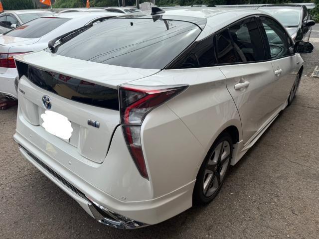 トヨタ　50プリウス　モデリスタフルエアロ　取付　ZVW51【岡山県岡山市　東区・中区・北区・赤磐市・瀬戸内市で持込でのタイヤ交換・ドライブレコーダー・ナビ等のパーツ取付・カスタムの事ならエヌアンドエスオートへお任せ】下さい！】