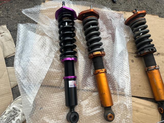 レクサス　ＬＳ　新品車高調　タイヤ 交換　ワイドトレッドスペーサー取付【岡山県岡山市　東区・中区・北区・赤磐市・瀬戸内市で持込でのタイヤ交換・ドライブレコーダー・ナビ等のパーツ取付・カスタムの事ならエヌアンドエスオートへお任せ】下さい！】