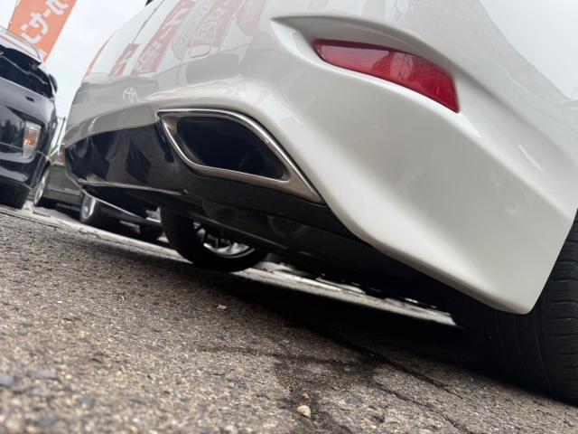 トヨタ　30プリウス 　社外リアバンパー ズレ、修理　鈑金塗装【岡山県岡山市　東区・中区・北区・赤磐市・瀬戸内市で持込でのタイヤ交換・ドライブレコーダー・ナビ等のパーツ取付・カスタムの事ならエヌアンドエスオートへお任せ】下さい！】