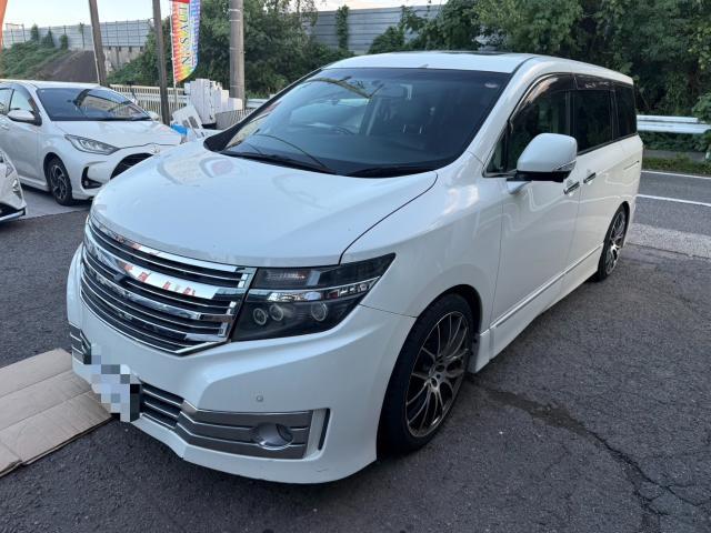 日産　エルグランド　新品タイヤ４本　交換　TE52【岡山県岡山市　東区・中区・北区・赤磐市・瀬戸内市で持込でのタイヤ交換・ドライブレコーダー・ナビ等のパーツ取付・カスタムの事ならエヌアンドエスオートへお任せ】下さい！】