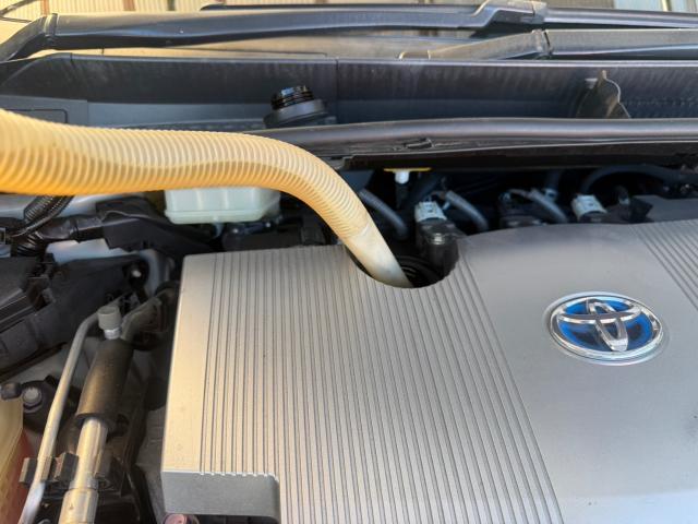 トヨタ　50プリウス　納車前点検　ZVW55【岡山県岡山市　東区・中区・北区・赤磐市・瀬戸内市で持込でのタイヤ交換・ドライブレコーダー・ナビ等のパーツ取付・カスタムの事ならエヌアンドエスオートへお任せ】下さい！】