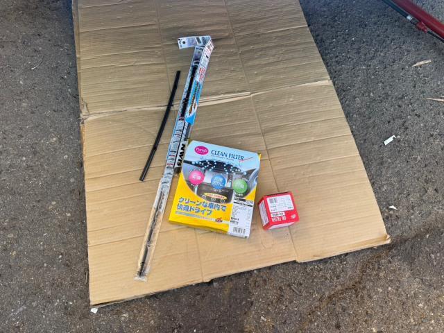 トヨタ　50プリウス　納車前点検　ZVW55【岡山県岡山市　東区・中区・北区・赤磐市・瀬戸内市で持込でのタイヤ交換・ドライブレコーダー・ナビ等のパーツ取付・カスタムの事ならエヌアンドエスオートへお任せ】下さい！】