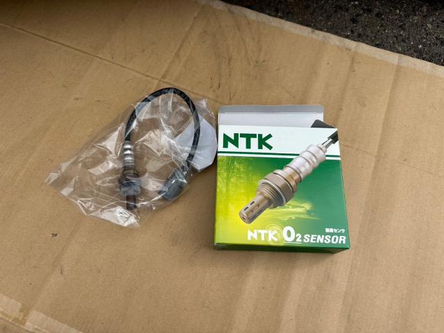 ホンダ　バモス　エンジンチェックランプ点灯　O2センサー交換【岡山県岡山市　東区・中区・北区・赤磐市・瀬戸内市で持込でのタイヤ交換・ドライブレコーダー・ナビ等のパーツ取付・カスタムの事ならエヌアンドエスオートへお任せ】下さい！】